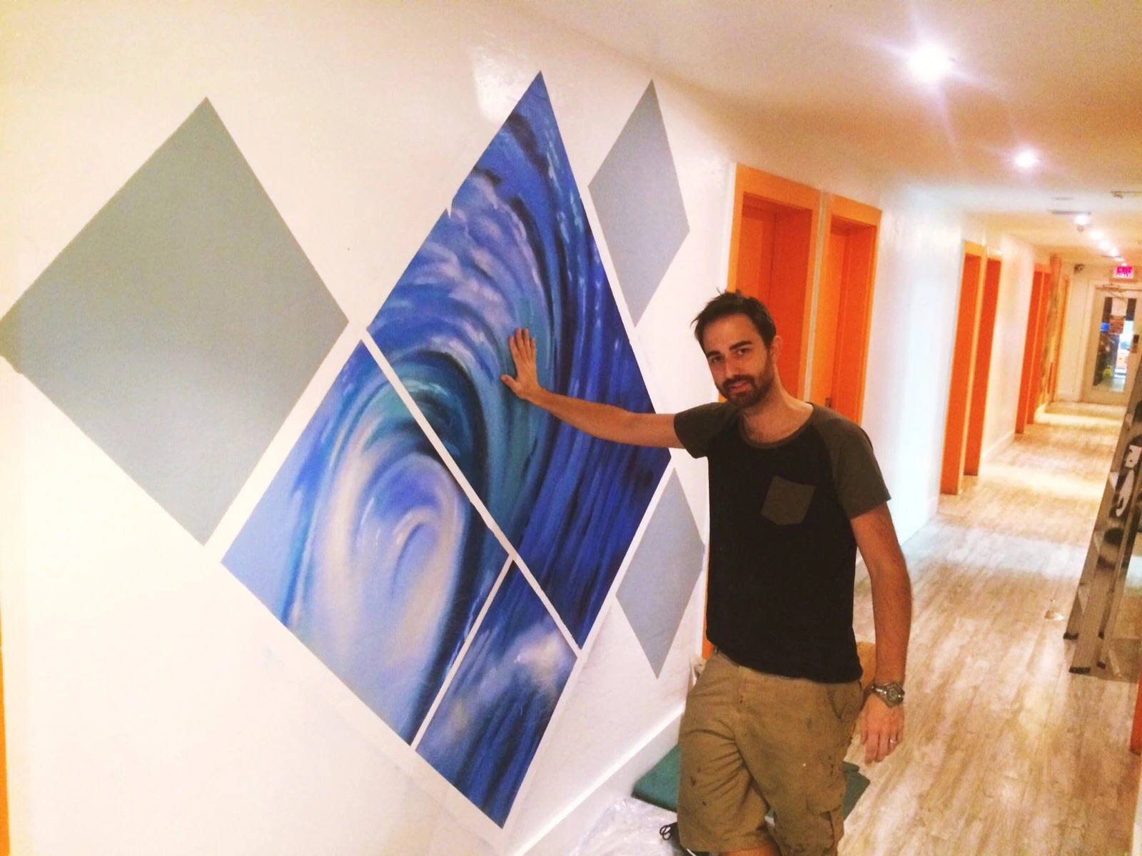 Los Angeles mural artist: Commission art by Kin for Sobe Hostel – Miami Beach (Part 2), created in 2017