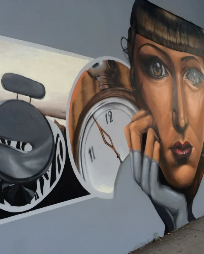 Commission painting created by Kin for two consignment furniture / accessories shops in Fort Lauderdale, Florida.