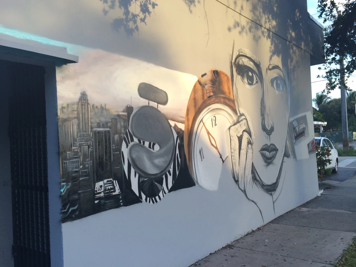 Commission painting created by Kin for two consignment furniture / accessories shops in Fort Lauderdale, Florida.