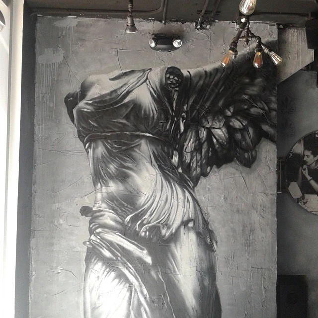 Wall painting: Victory of Samothrace by Kin Luca